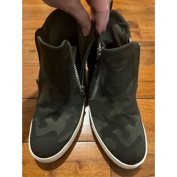 🩷 New Steve Madden Wedgie black camo size 8 - Picture 11 of 13